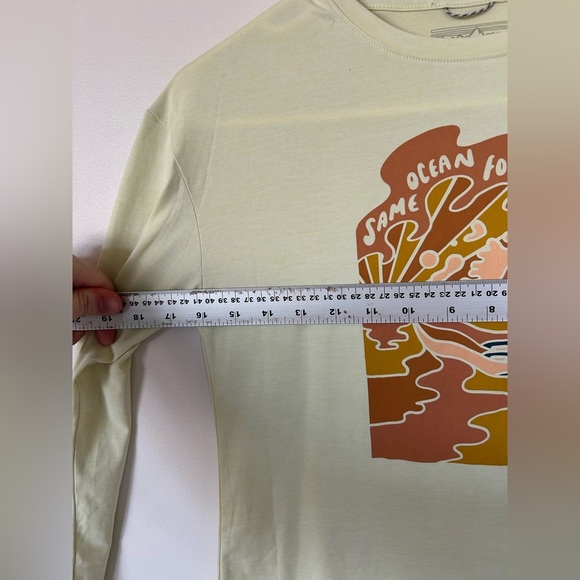 Patagonia Kids' Long-Sleeved Regenerative Organic Certified® T-Shirt Size L (12) - Picture 6 of 8